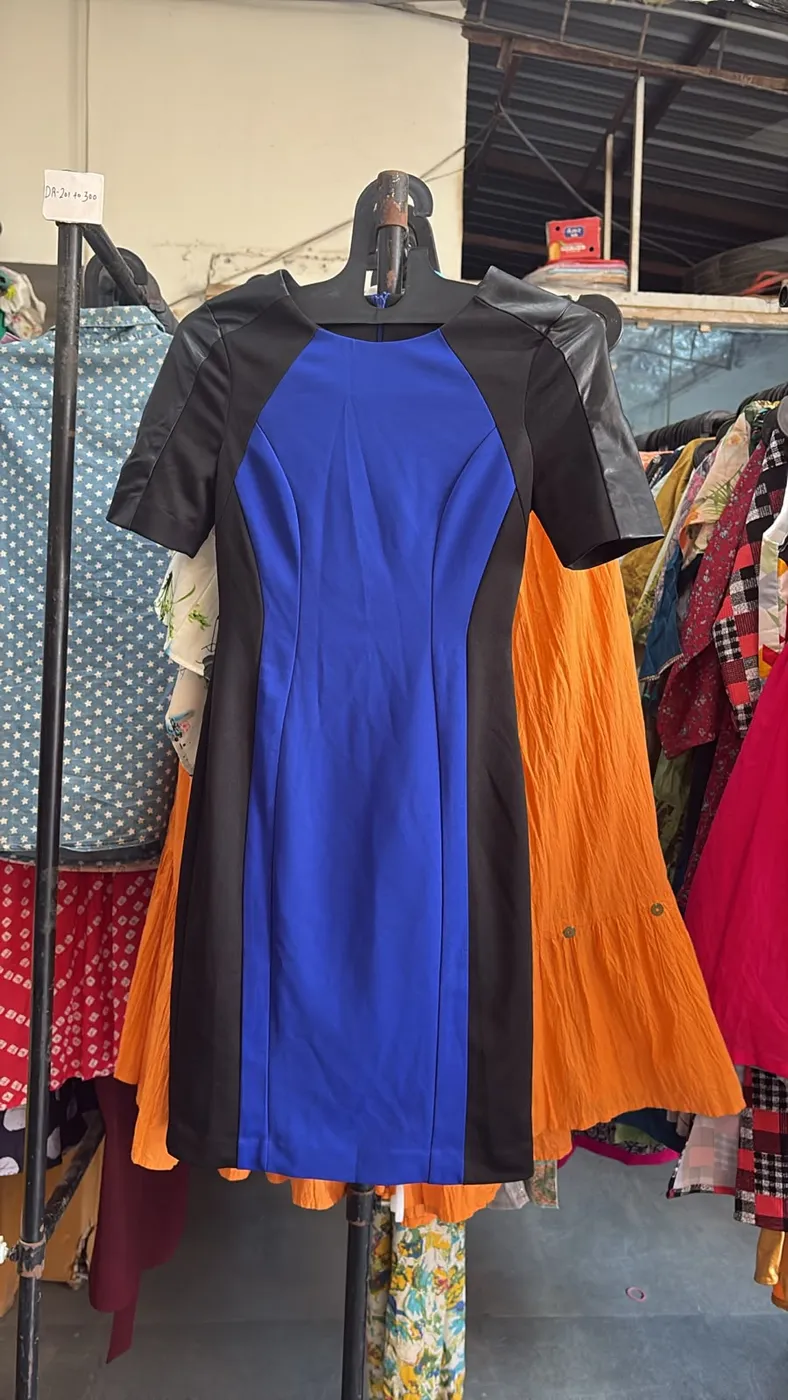 Blu-black dress