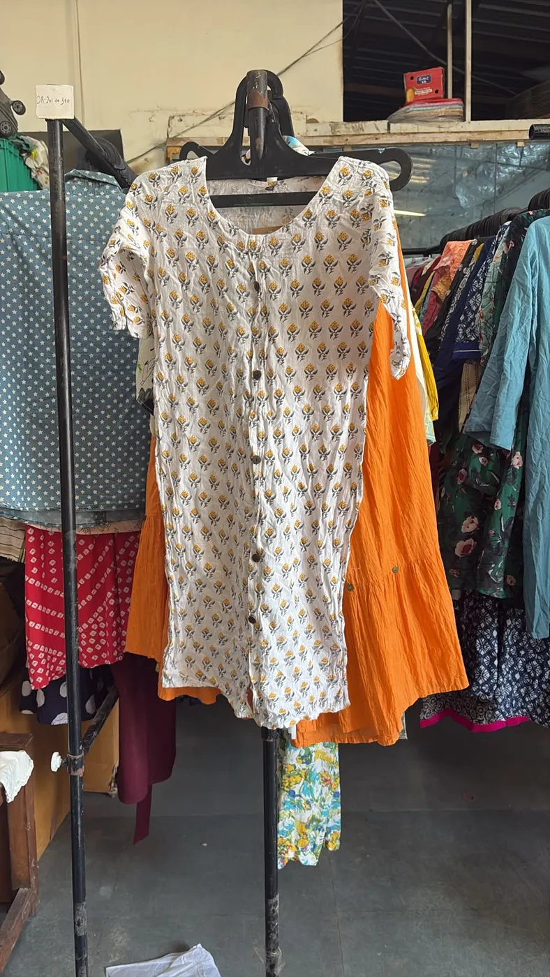 White Kurti