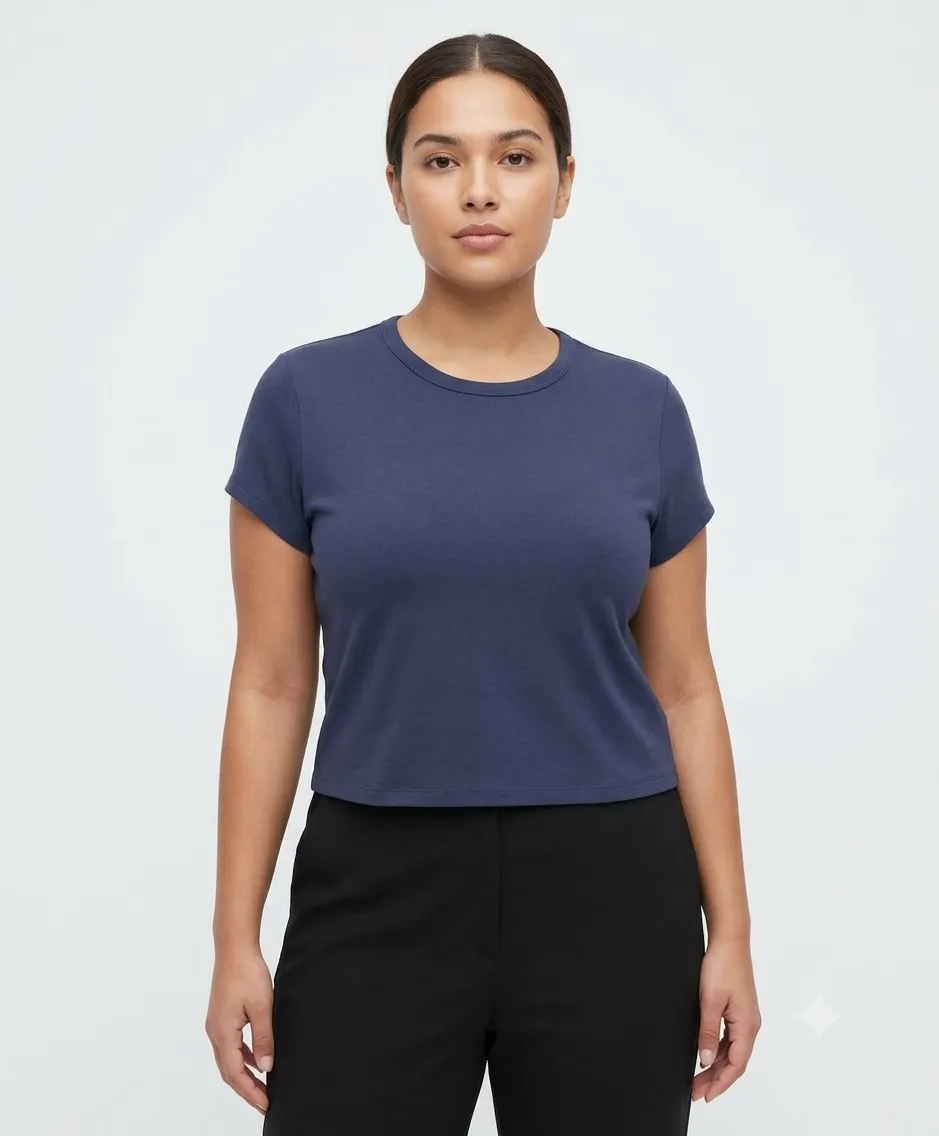 Uniqlo tshirt
